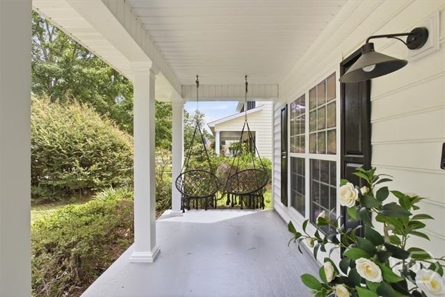 6 Whispering Oaks Trail, Savannah, GA 31419