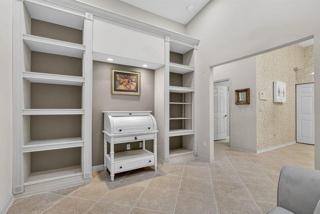9386 Bridgeport Drive, West Palm Beach, FL 33411