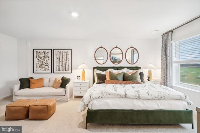 106 LEMLEY DR, Stephens City, VA 22655