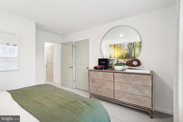 106 LEMLEY DR, Stephens City, VA 22655