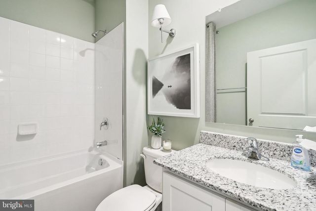 106 LEMLEY DR, Stephens City, VA 22655