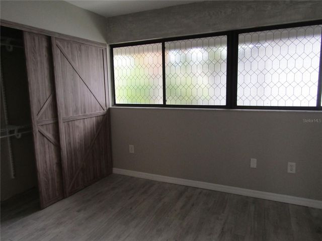 3553 LONGMEADOW 27, Sarasota, FL 34235