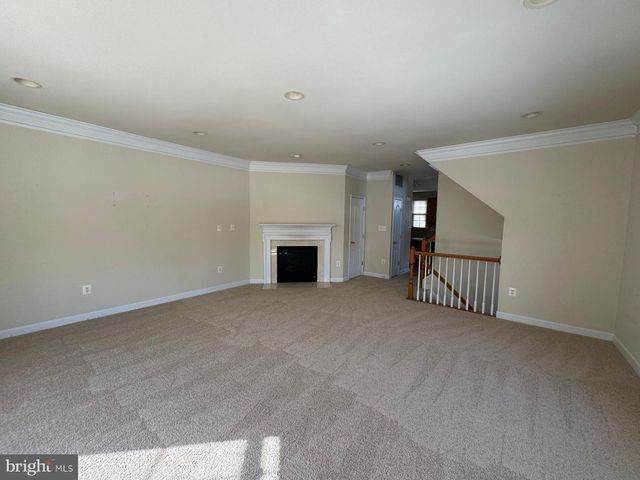 42474 MAGELLAN SQ, Brambleton, VA 20148