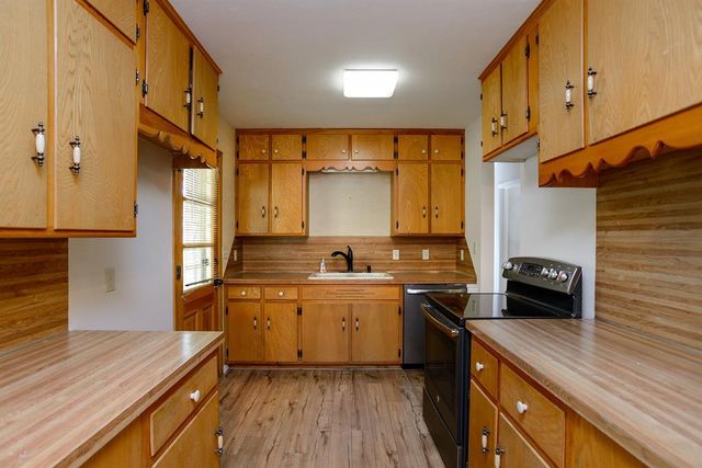 314 SW 3rd Street, Perkins, OK 74059