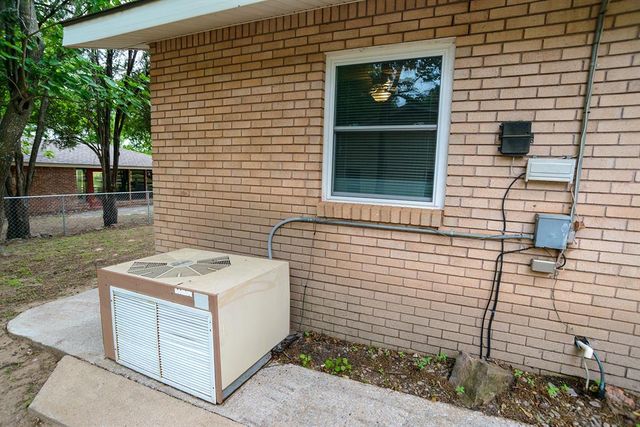 314 SW 3rd Street, Perkins, OK 74059