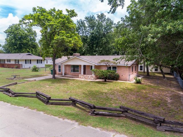 314 SW 3rd Street, Perkins, OK 74059