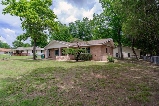 314 SW 3rd Street, Perkins, OK 74059