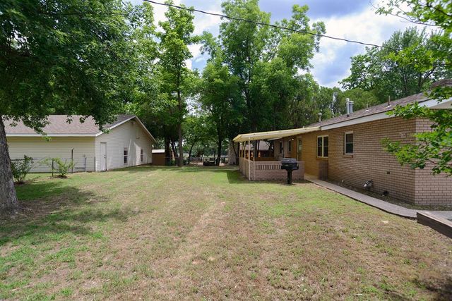 314 SW 3rd Street, Perkins, OK 74059