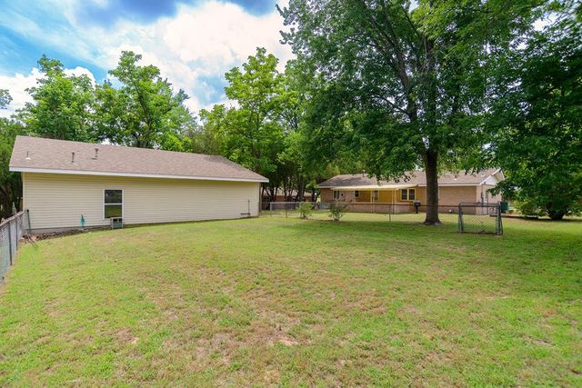 314 SW 3rd Street, Perkins, OK 74059