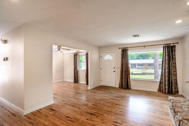 314 SW 3rd Street, Perkins, OK 74059