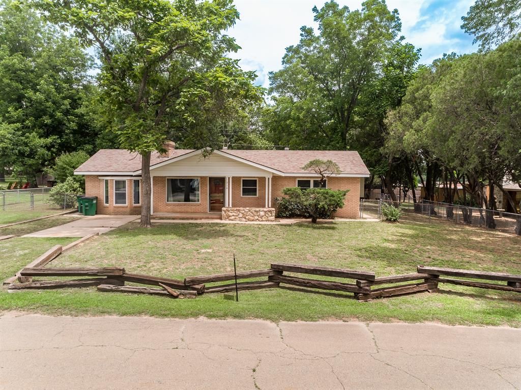 314 SW 3rd Street, Perkins, OK 74059