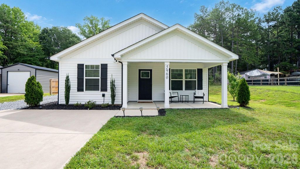5960 Charlie Walker Road, Kannapolis, NC 28081