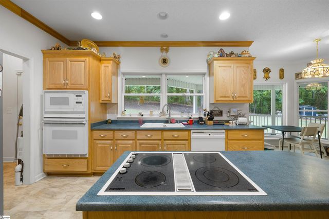 601 Stallings Road, Taylors, SC 29687
