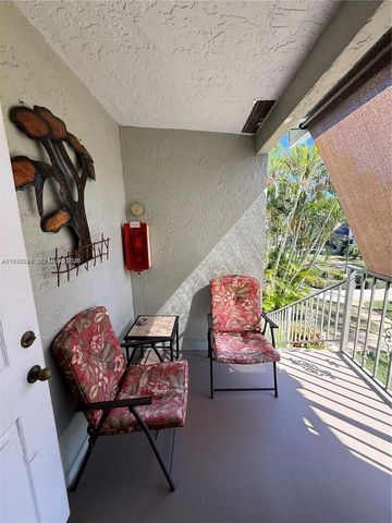 609 Waterside Drive 609, Hypoluxo, FL 33462