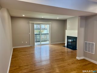25 Padanaram Road 63, Danbury, CT 06811