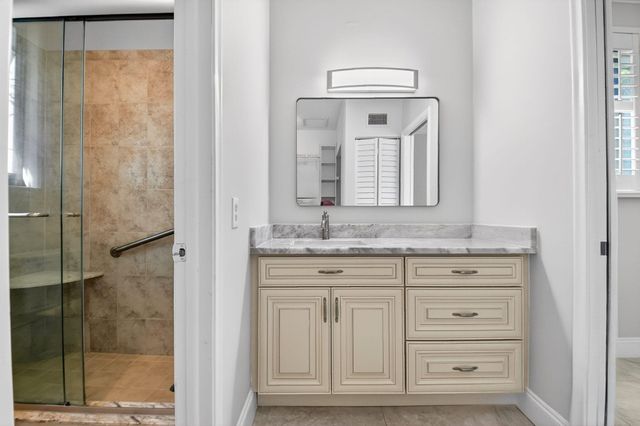 4288 D Este Court, Lake Worth, FL 33467