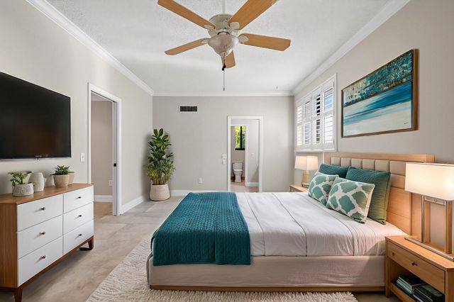 4288 D Este Court, Lake Worth, FL 33467