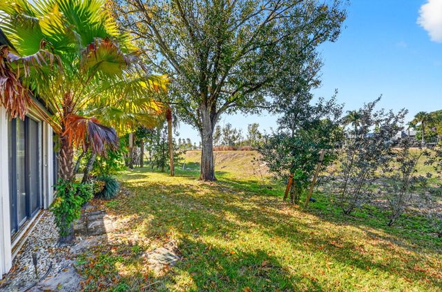 4288 D Este Court, Lake Worth, FL 33467