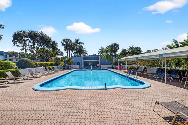 4288 D Este Court, Lake Worth, FL 33467