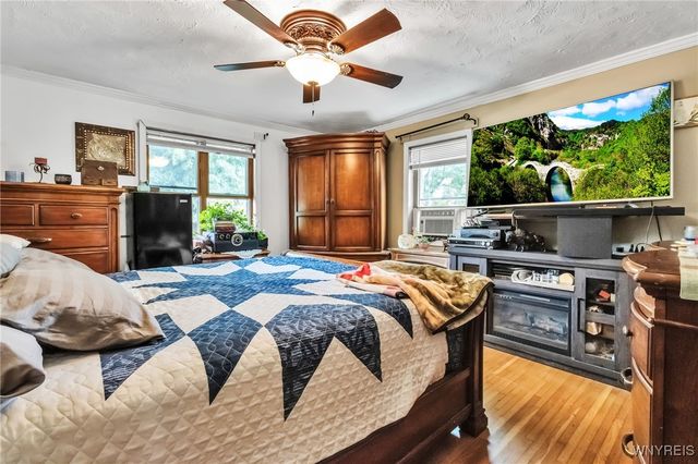 145 Hinchey Avenue, Lancaster, NY 14043