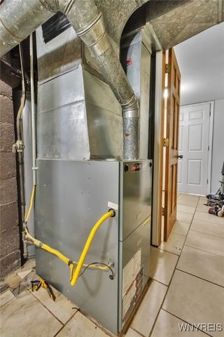 145 Hinchey Avenue, Lancaster, NY 14043