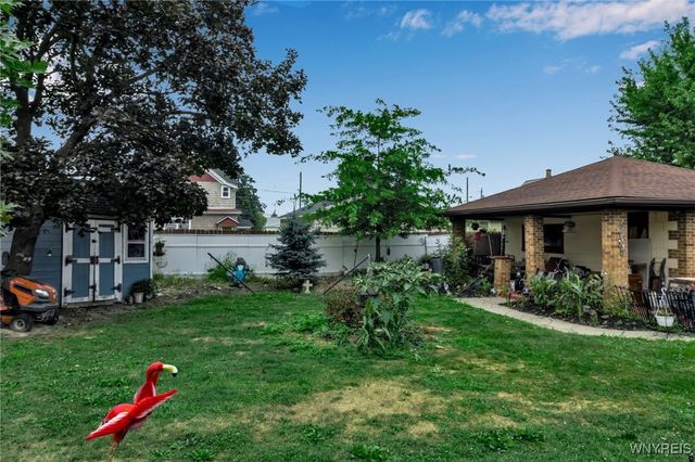 145 Hinchey Avenue, Lancaster, NY 14043