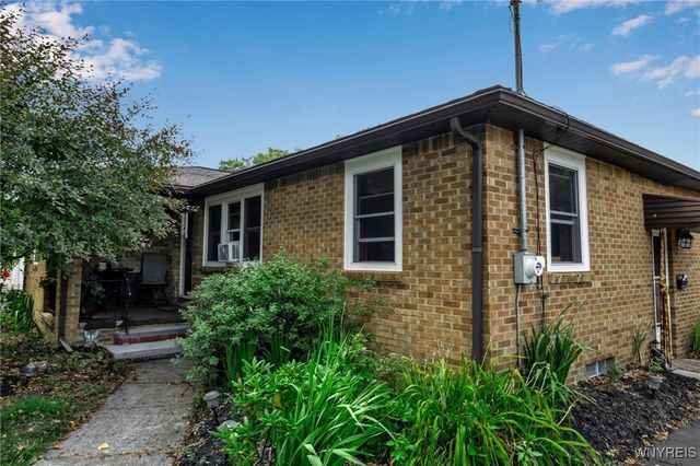 145 Hinchey Avenue, Lancaster, NY 14043