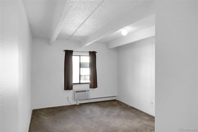 1011 S Ironton Street 204, Aurora, CO 80012