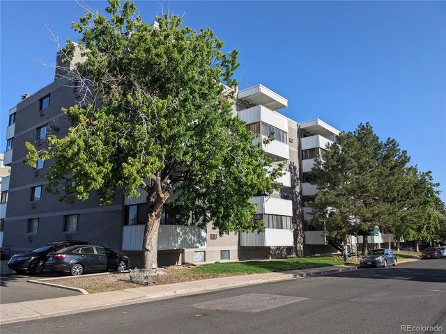 1011 S Ironton Street 204, Aurora, CO 80012