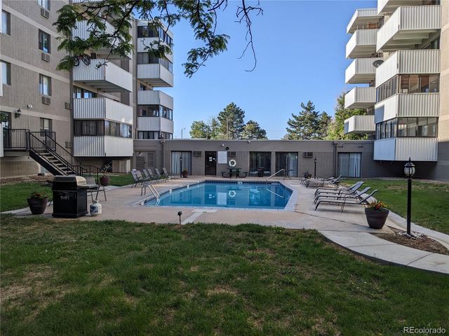 1011 S Ironton Street 204, Aurora, CO 80012