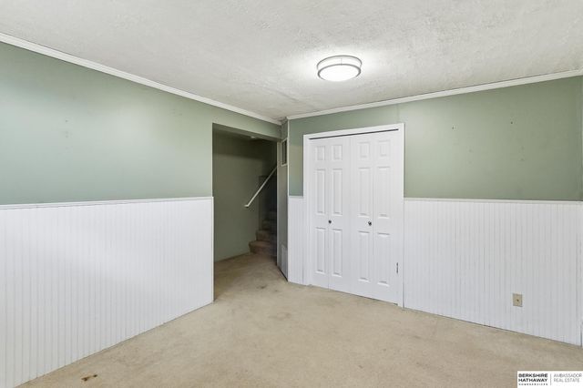 17663 H Street, Omaha, NE 68135