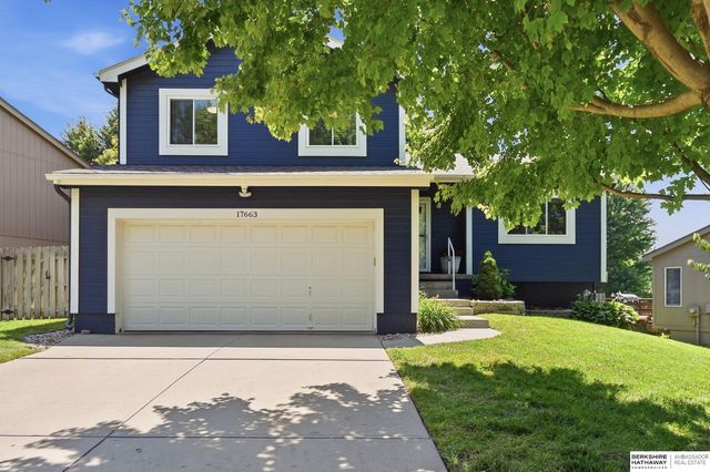 17663 H Street, Omaha, NE 68135