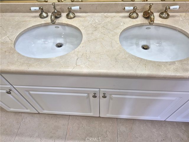 335 S Sierra Madre 105A, Pasadena, CA 91107
