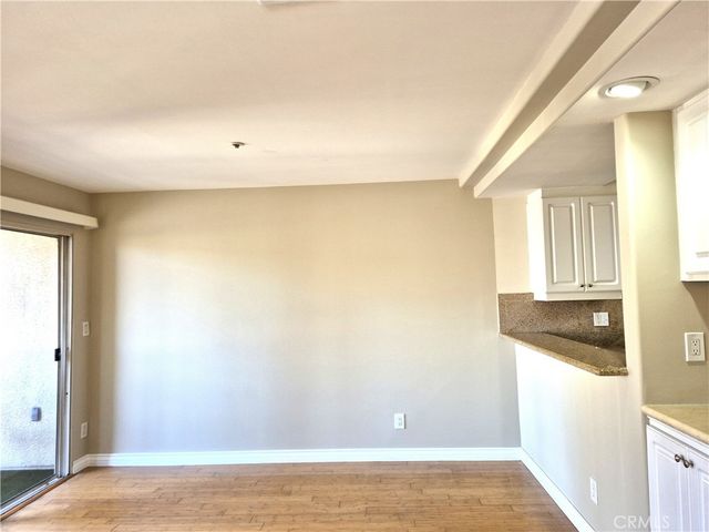 335 S Sierra Madre 105A, Pasadena, CA 91107