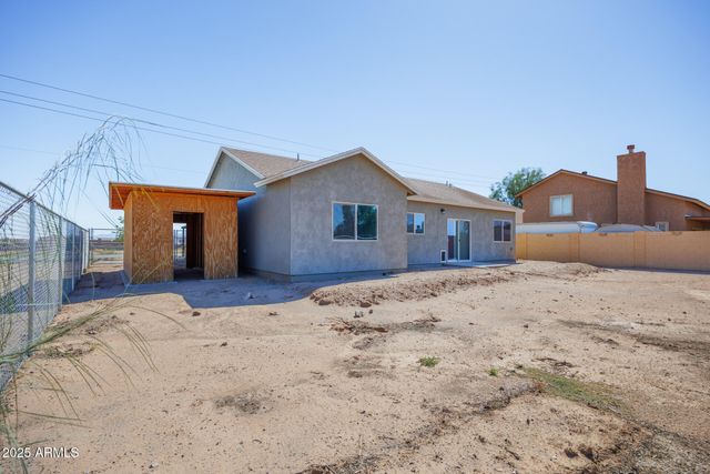 14960 S OVERFIELD Road, Arizona City, AZ 85123