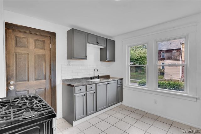 468 Kensington Avenue, Buffalo, NY 14214