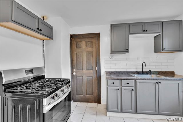 468 Kensington Avenue, Buffalo, NY 14214