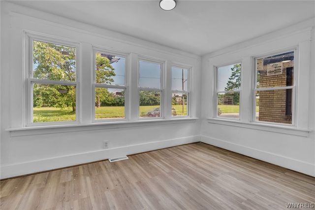 468 Kensington Avenue, Buffalo, NY 14214