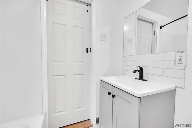 468 Kensington Avenue, Buffalo, NY 14214