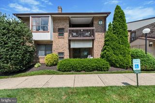 1201 RAINTREE LN #1201, Malvern, PA 19355