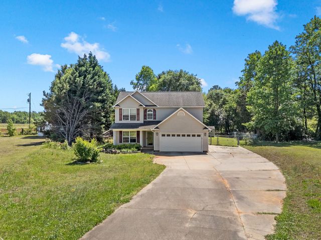 532 Tut Court, Woodruff, SC 29388