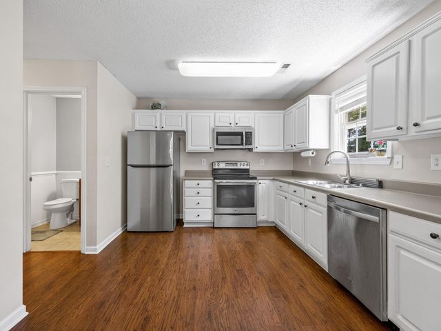 532 Tut Court, Woodruff, SC 29388