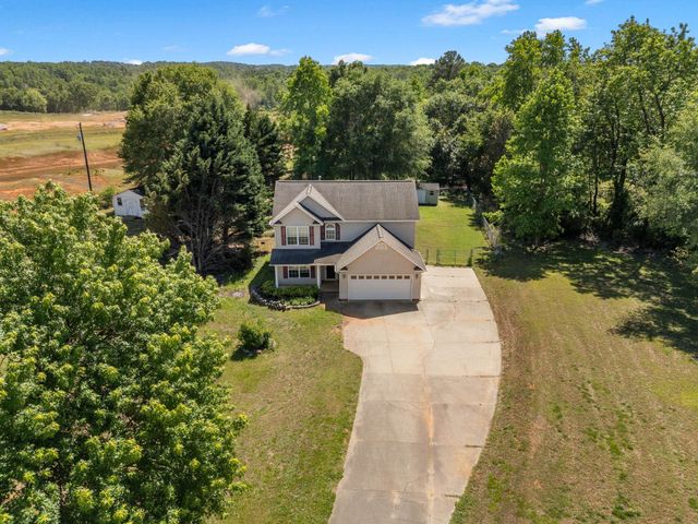 532 Tut Court, Woodruff, SC 29388