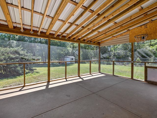 532 Tut Court, Woodruff, SC 29388
