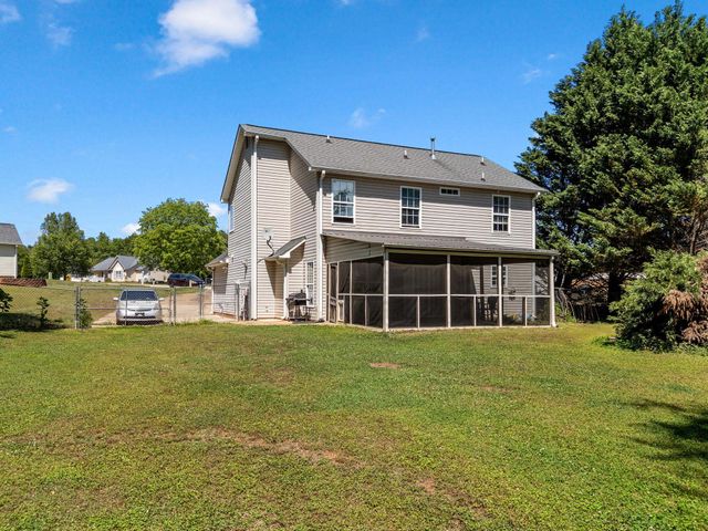 532 Tut Court, Woodruff, SC 29388