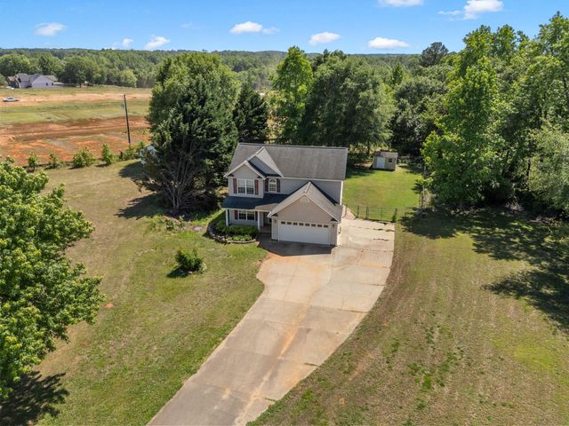 532 Tut Court, Woodruff, SC 29388