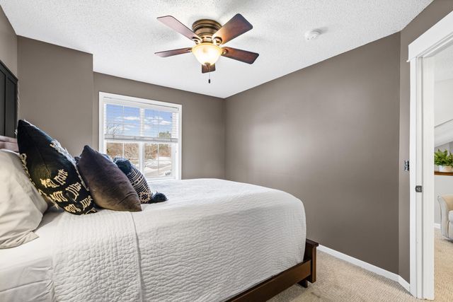 468 Heartland Court, Chanhassen, MN 55317