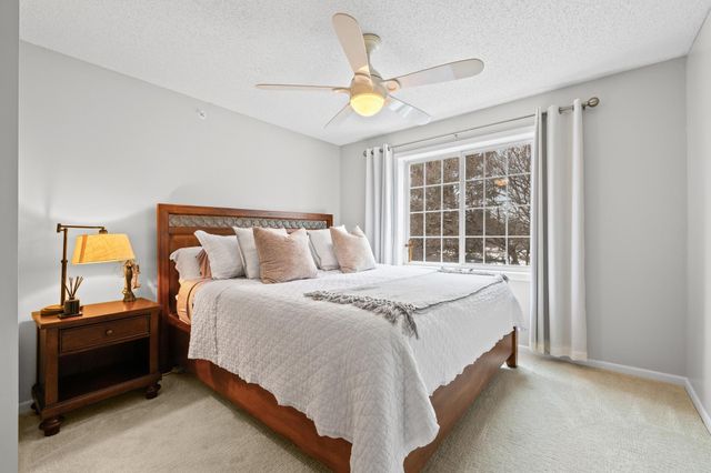 468 Heartland Court, Chanhassen, MN 55317