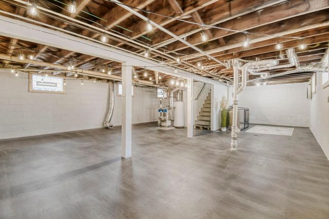 967 Cherokee Avenue, West Saint Paul, MN 55118