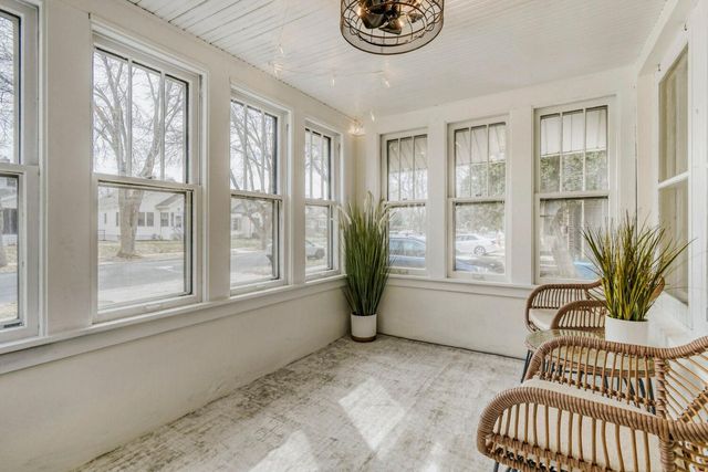 967 Cherokee Avenue, West Saint Paul, MN 55118